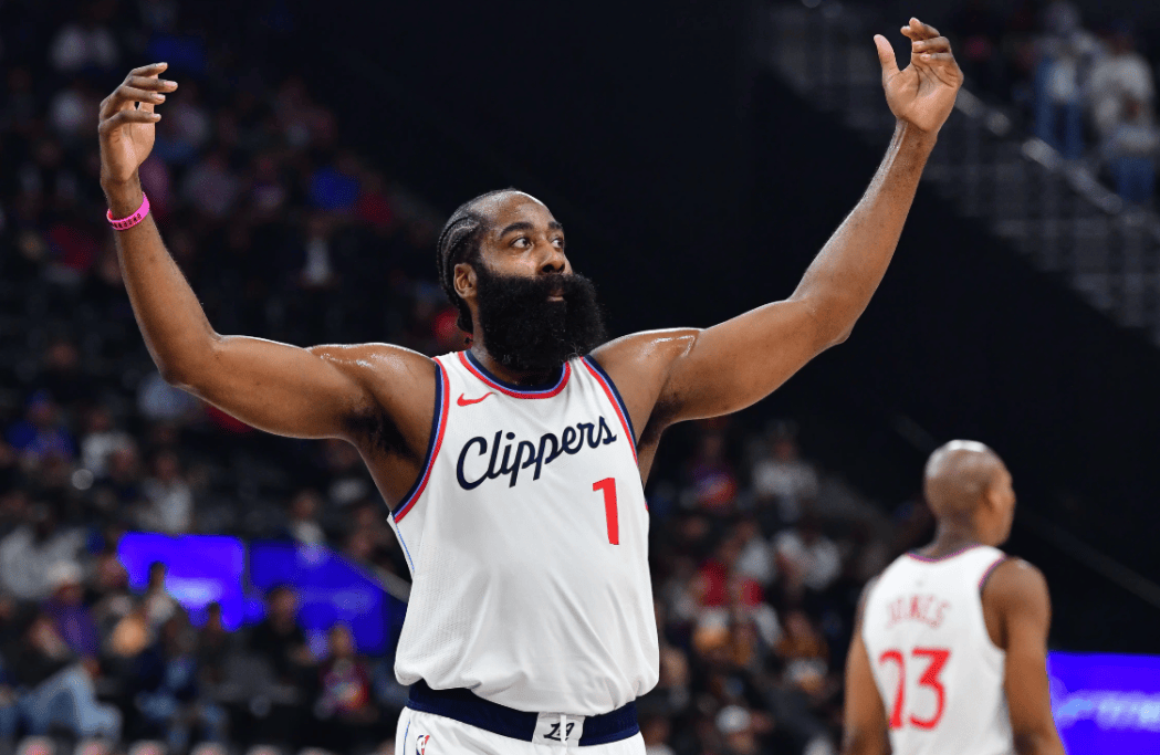 九游体育官网-关于哈登重返赛场，大比分获胜首场状态出色，澳大利亚队观众沸腾！的信息